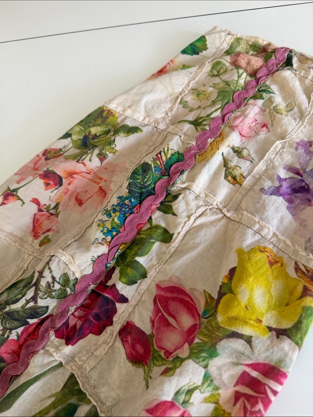 Magnolia Pearl Cream Floral Patchwork Cropped Pants L - Picture 6 of 6